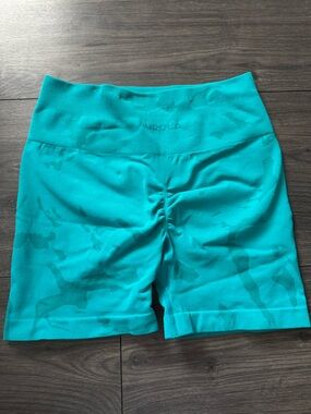 Aurola camo short